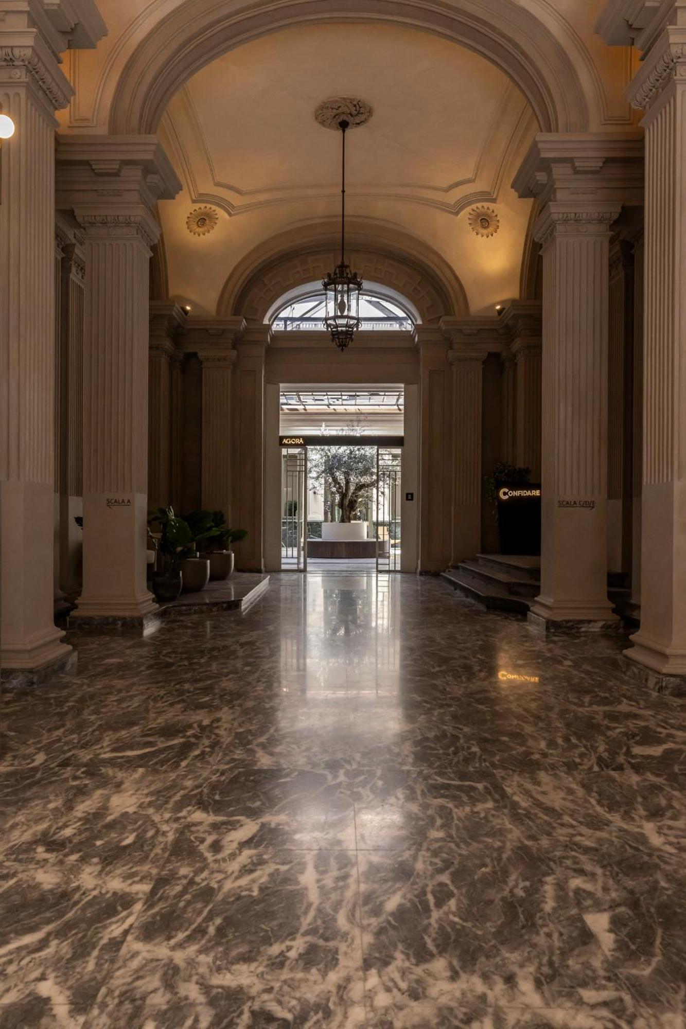 Lo Scrigno D'Oro Nel Centro Di Torino Apartment Exterior foto