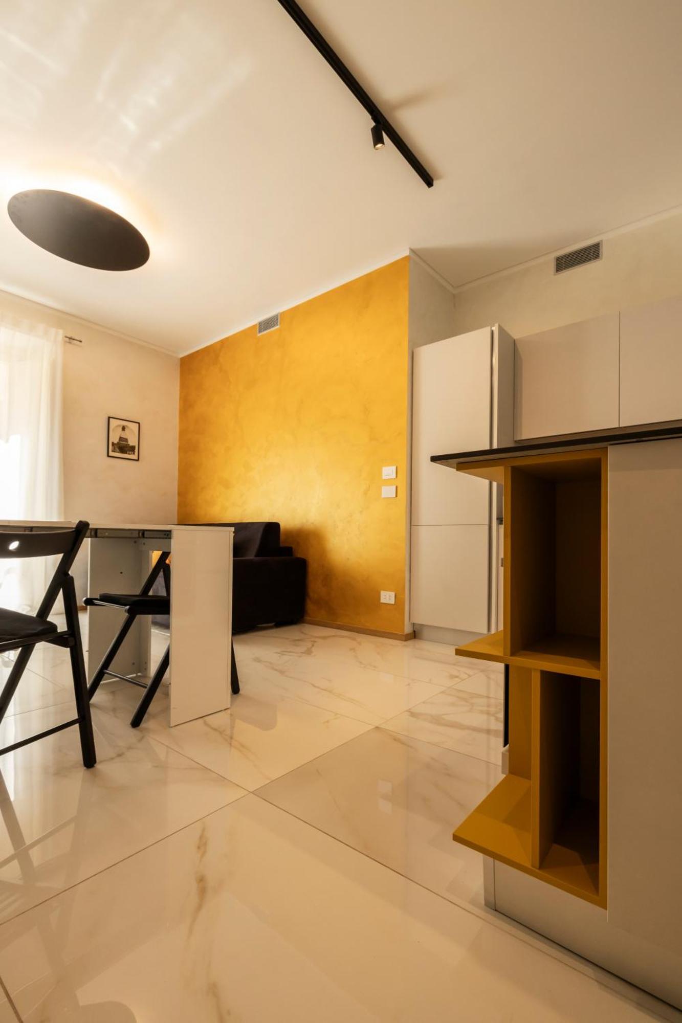 Lo Scrigno D'Oro Nel Centro Di Torino Apartment Exterior foto