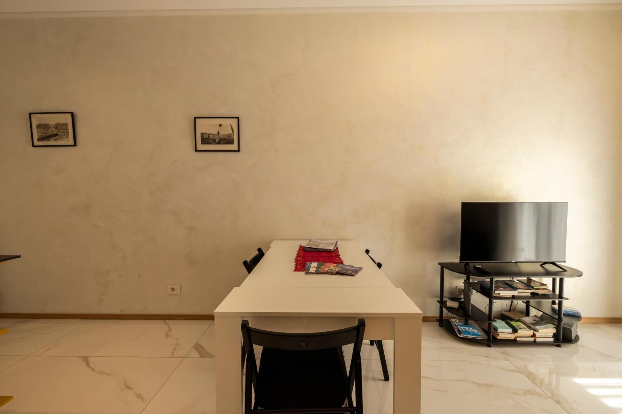 Lo Scrigno D'Oro Nel Centro Di Torino Apartment Exterior foto
