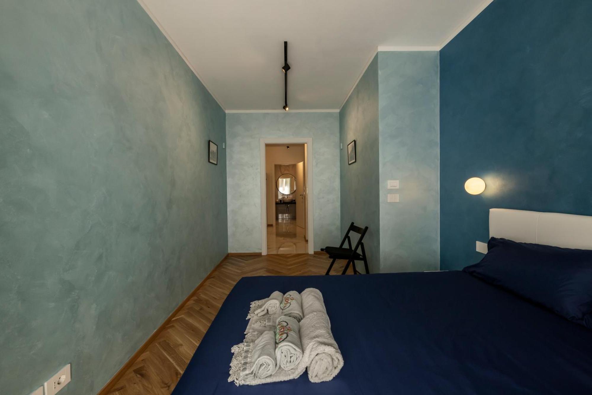 Lo Scrigno D'Oro Nel Centro Di Torino Apartment Exterior foto